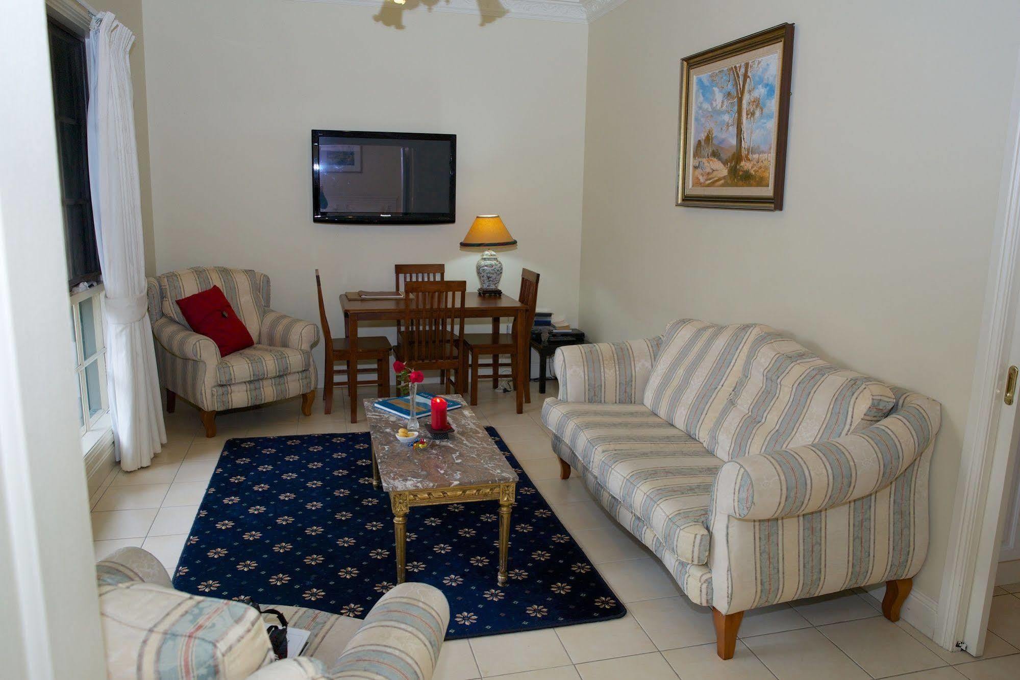 Holly Lane Mews Motel Yarra Glen Kültér fotó